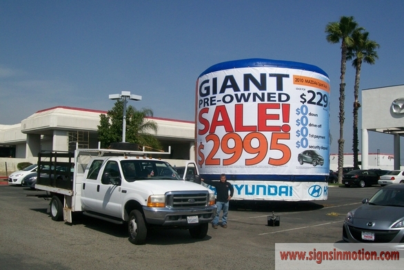 Sign in Motion Hyundai-Mazda 2011